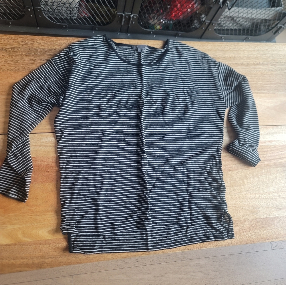 Vince. Long sleeve shirt